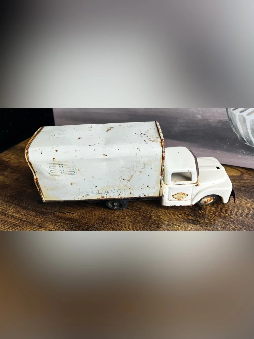 Vintage 50s/60s Tin Litho Toy Ambulance